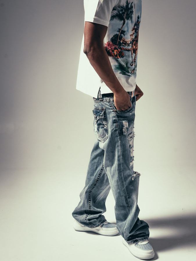 Artist Editorial